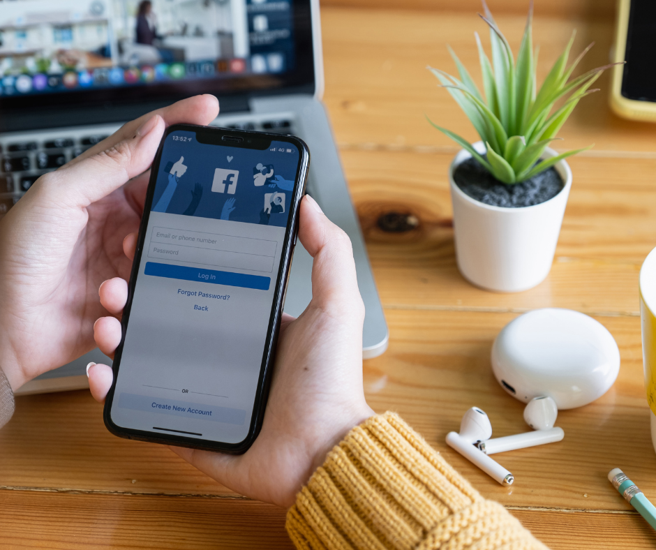 Elogium Facebook instagram